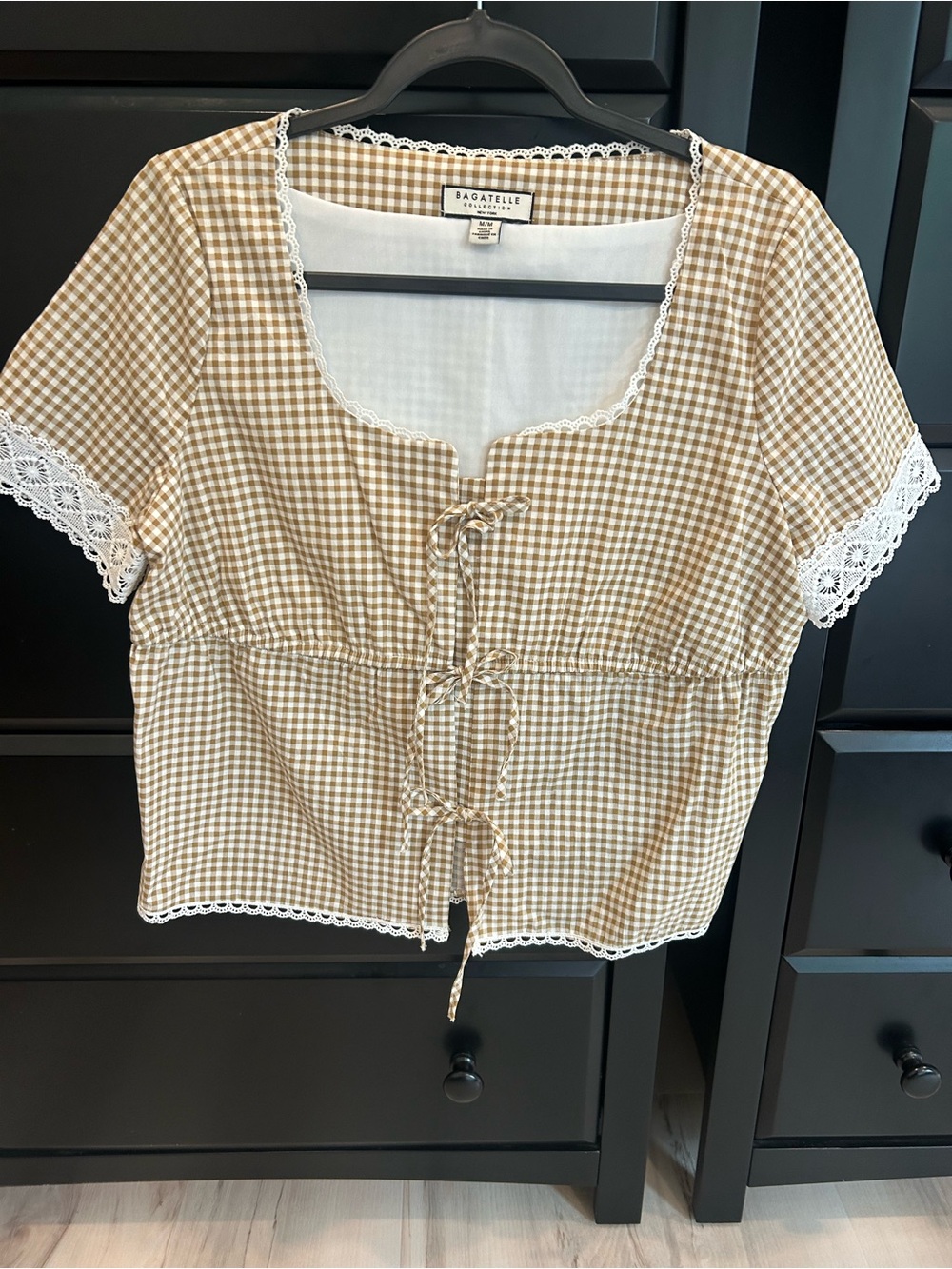 bagatelle Tan Gingham Tie-Front Lace-Trim Blouse